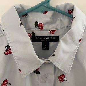 Banana Republic button up (size: medium)